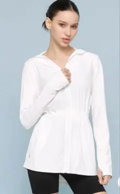 未使用ゼクシィミックス 接触冷感UVカット フード付き ジャケット