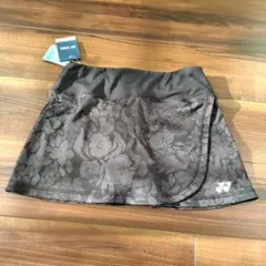 さくら様　ヨネックス　ブラック花柄テニススカート 新品タグ付き