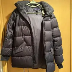 patagonia ダークグレー ダウンコート Lサイズ