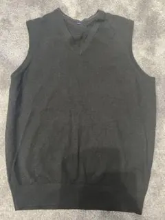 ネイビーVネック ニット