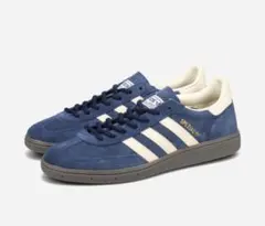 adidas ネイビー スエード スニーカー