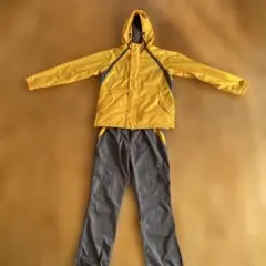 NIKE セットアップ　レディース　トレーニングウェア　ウインドブレーカー