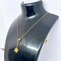 SWAROVSKI スワロフスキー クローバー ゴールドカラー ネックレス