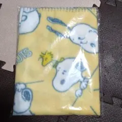 AOKI　スヌーピー ブランケットフェイス柄( 黄色 )900x600mm