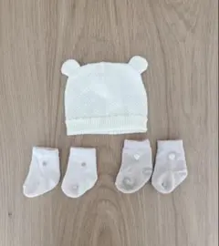 【西松屋】新生児サイズ ニット帽＆靴下セット