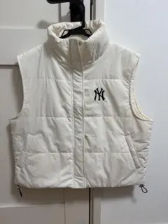 2025年最新】白ダウンベストの人気アイテム - メルカリ