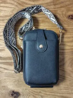 【新品未使用】スマホショルダー 黒