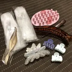 洗顔グッズ＆頭皮マッサージブラシ　※クラランス美容液サンプル付き