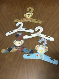 ディズニーリゾート　ダッフィー　コスチュームハンガー