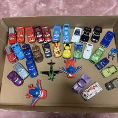 だ*け様 トミカ カーズ ミニカーセット 33台　他おまけ付
