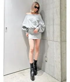 GYGYドッキングオフショルスウェットワンピース