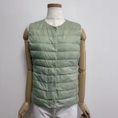 ユニクロ UNIQLO ウルトラライトダウンベスト S ポーチ付 くすみグリーン