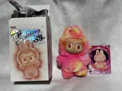 THE MONSTERS Big into Energy【LOYALTY】ラブブ