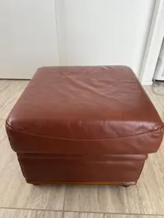 【展示品】IDC大塚家具 本革オットマン 　　モダンデザイン　スツール　チェア 2025年最新】大塚家具 オットマンの人気アイテム - メルカリ