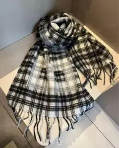 ホワイト マフラー