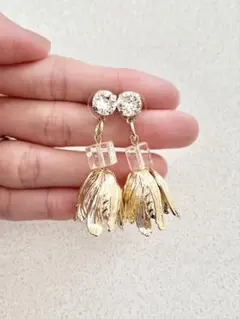 Item thumbnail for item fa278ac6-5f2d-4ef3-a19e-b137208df820