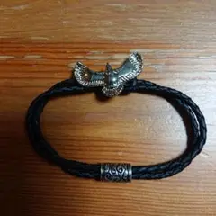 ブラックレザーブレスレット 鳥モチーフ