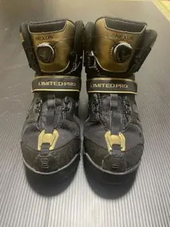 NEXUS FIRE BLOOD フィッシングシューズ26㎝ - メルカリ