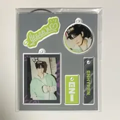 ENHYPEN アクリルキーホルダー ヒスン