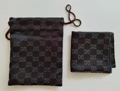 週末限定お値引き！GUCCI 巾着ポーチ＆拭き布？