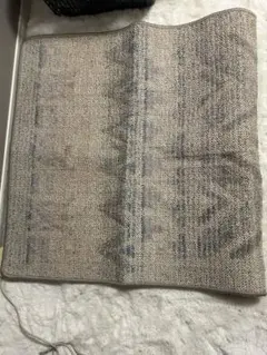 幾何学模様ラグ ヒーター付き