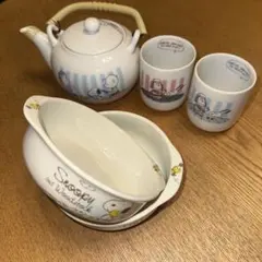 SNOOPY 茶器セットとミニグラタン皿