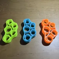 フィンガートレーナー、指ストレッチャー 3点セット