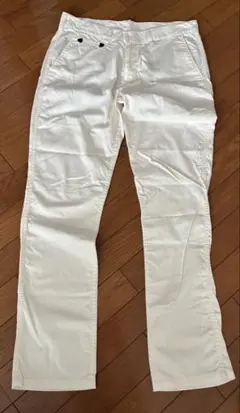 ホワイト チノパン Comfort and Relax