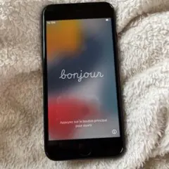 Apple iPhone 7 32GB 83% simフリー
