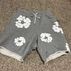 DENIMTEARS デニムティアーズグレーSハーフパンツ
