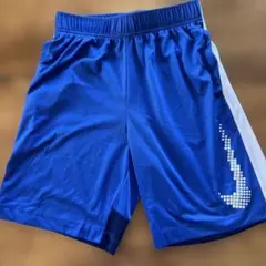Nike Dri-FIT ハーフパンツ kids Mサイズ 青