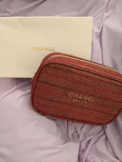 シャネル　ホリデー2022 イベント限定ノベルティ ポーチ