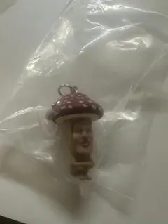 こびとづかん ベニキコビト めじるしアクセサリー