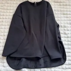 YORT ブラック 裏起毛 トレーナー　 シンプル ゆったりめ