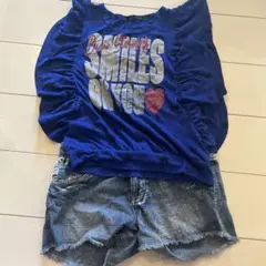 青オフショルダートップスとデニムショーツセット