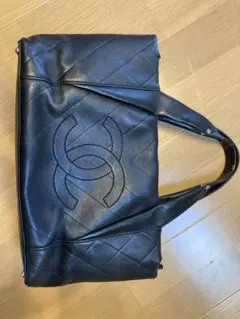 CHANEL ブラック キルティング トートバッグ