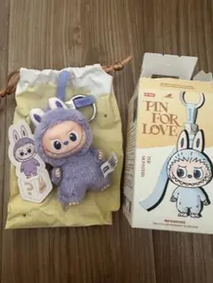 【新品】Labubu 4.0 Pin for Love 【T】紫パープル正規品 2025年最新】紫ラブブの人気アイテム - メルカリ
