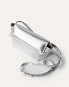 新品 MIUUR GINZA MINI ショルダーバック メタリック シルバーのサムネイル
