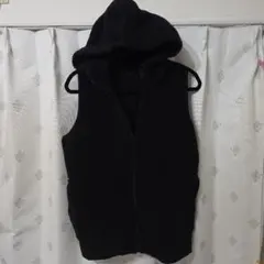 フード付きボアベスト Lサイズ 黒