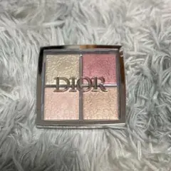 Dior バックステージ ハイライトパウダー 004 ローズゴールド　【箱付き】