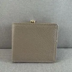ベージュ レザー 二つ折り財布