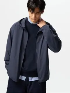 新品タグ付きUNIQLO ポケッタブルUVカットパーカ/NANODESIGN