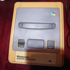 ジャンクNintendo Super Famicom 本体 2コントローラー付き
