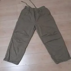 GU コットンワークパンツ カーキ Sサイズのサムネイル