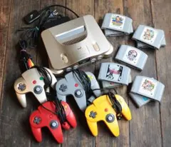 Nintendo 64 ゴールド 本体＋コントローラー４個＋ソフト９本セット