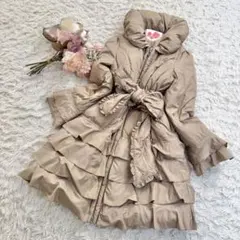【美品】アンドラブ ダウンコート フリル リボン付 ベージュ Lサイズ
