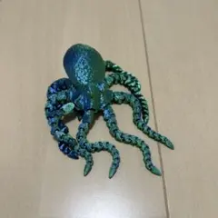 可動するタコ　ガチャガチャ　メタリック