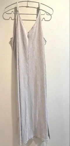 キャミワンピース ベージュ　ライトグレー　Fサイズ