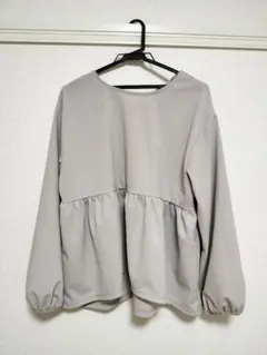 Clasiiki クラーシキ　フリルギャザー切替トップス