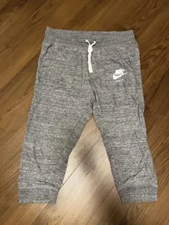 Nike 七分丈　スウェットパンツ
